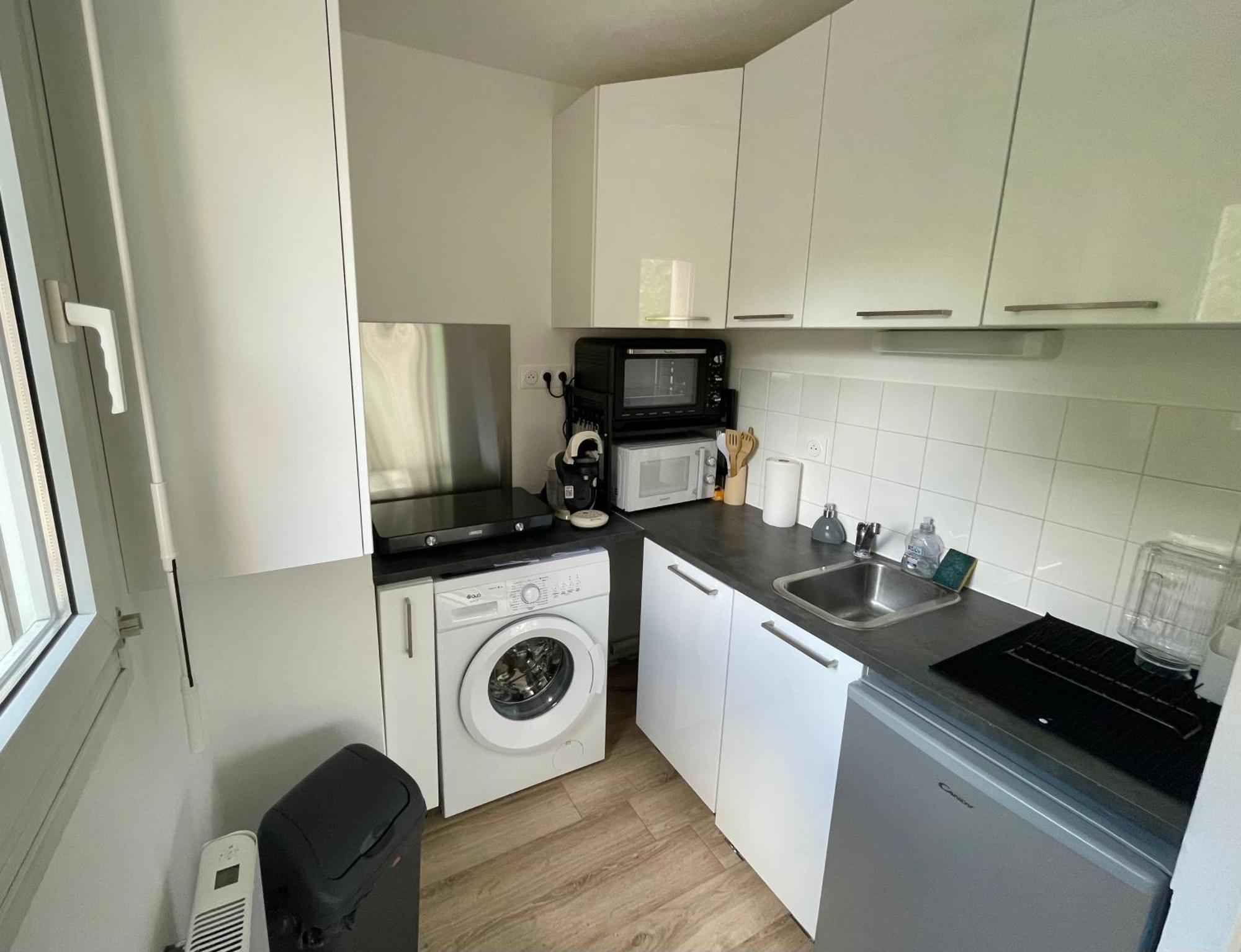 Appartement Avec Loggia Et Parking Prive Louviers Eksteriør billede